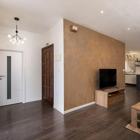 Appartement Spacious Luxury 3br With Terrace & Open Views - Zurrieq, Close To Sea *