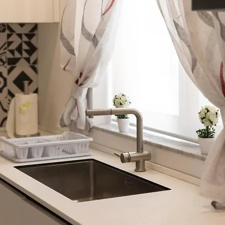 Spacious Luxury 3br With Terrace & Open Views - Zurrieq, Close To Sea *