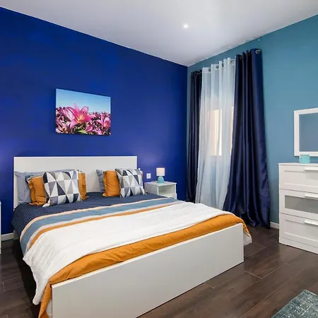 Spacious Luxury 3br With Terrace & Open Views - Zurrieq, Close To Sea * Zurrieq