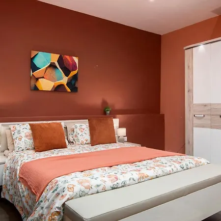 Spacious Luxury 3br With Terrace & Open Views - Zurrieq, Close To Sea