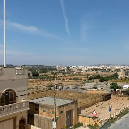 Spacious Luxury 3br With Terrace & Open Views - Zurrieq, Close To Sea * Zurrieq