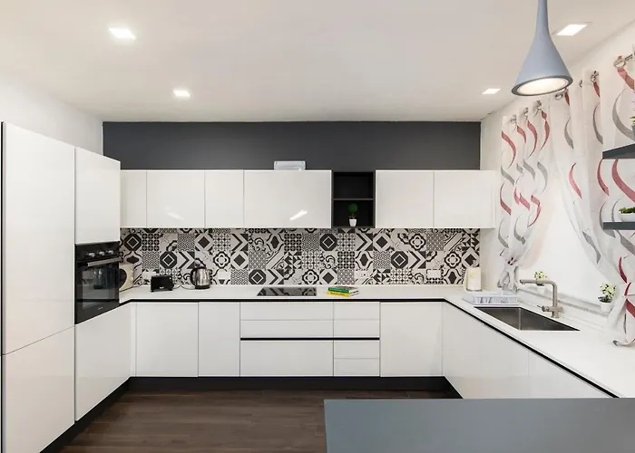 شقة Spacious Luxury 3br With Terrace & Open Views - Zurrieq, Close To Sea